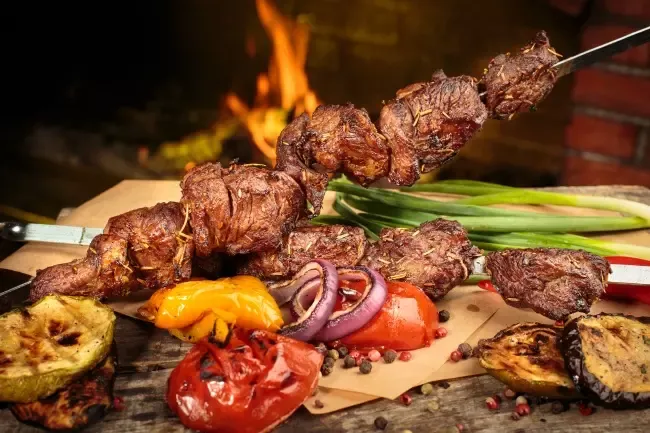 เนื้อแกะเสียบไม้ย่าง