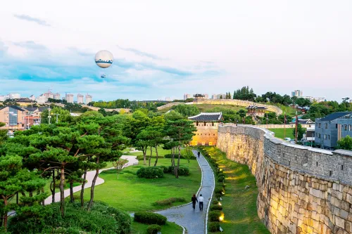 Flying Suwon ที่เที่ยวซูวอน Flying Suwon ที่เที่ยวซูวอน