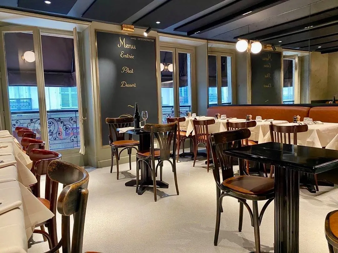 คาเฟ่ในปารีส คาเฟ่ในปารีส