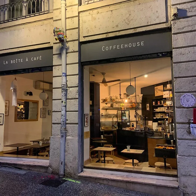 คาเฟ่ฝรั่งเศส