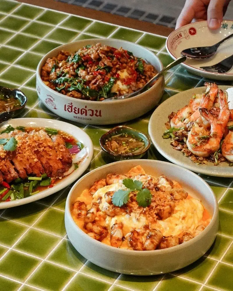 ร้านอาหารบรรทัดทอง เฮียด่วน ร้านอาหารบรรทัดทอง เฮียด่วน