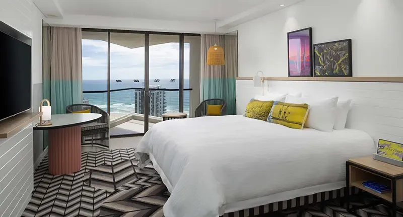 โรงแรมติดทะเลในโกลด์โคสต์ QT Gold Coast